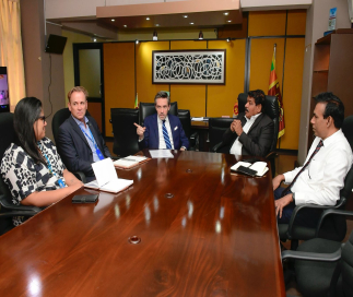 එක්සත් ජාතීන්ගේ නේවාසික සම්බන්ධීකාරක සහ ධීවර අමාත්‍ය රාමලිංගම් චන්ද්‍රසේකර් මහතා අතර හමුවක්: උතුරු පළාතේ සංවර්ධන හා ධීවර ව්‍යාපෘති පිළිබඳ විශේෂ අවධානයක්