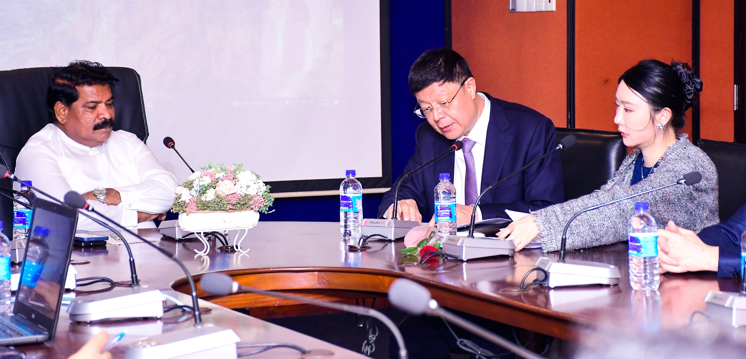 WhatsApp Image 2025 11 19 at 15.15.24